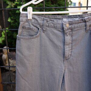 Jones New York Stretch Denim Lexington Straight-Leg Jeans SIZE 16R